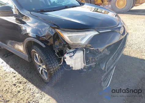 2017 Toyota Rav4 Xle z USA, uszkodzony, nr VIN 2T3RFREV9HW540677